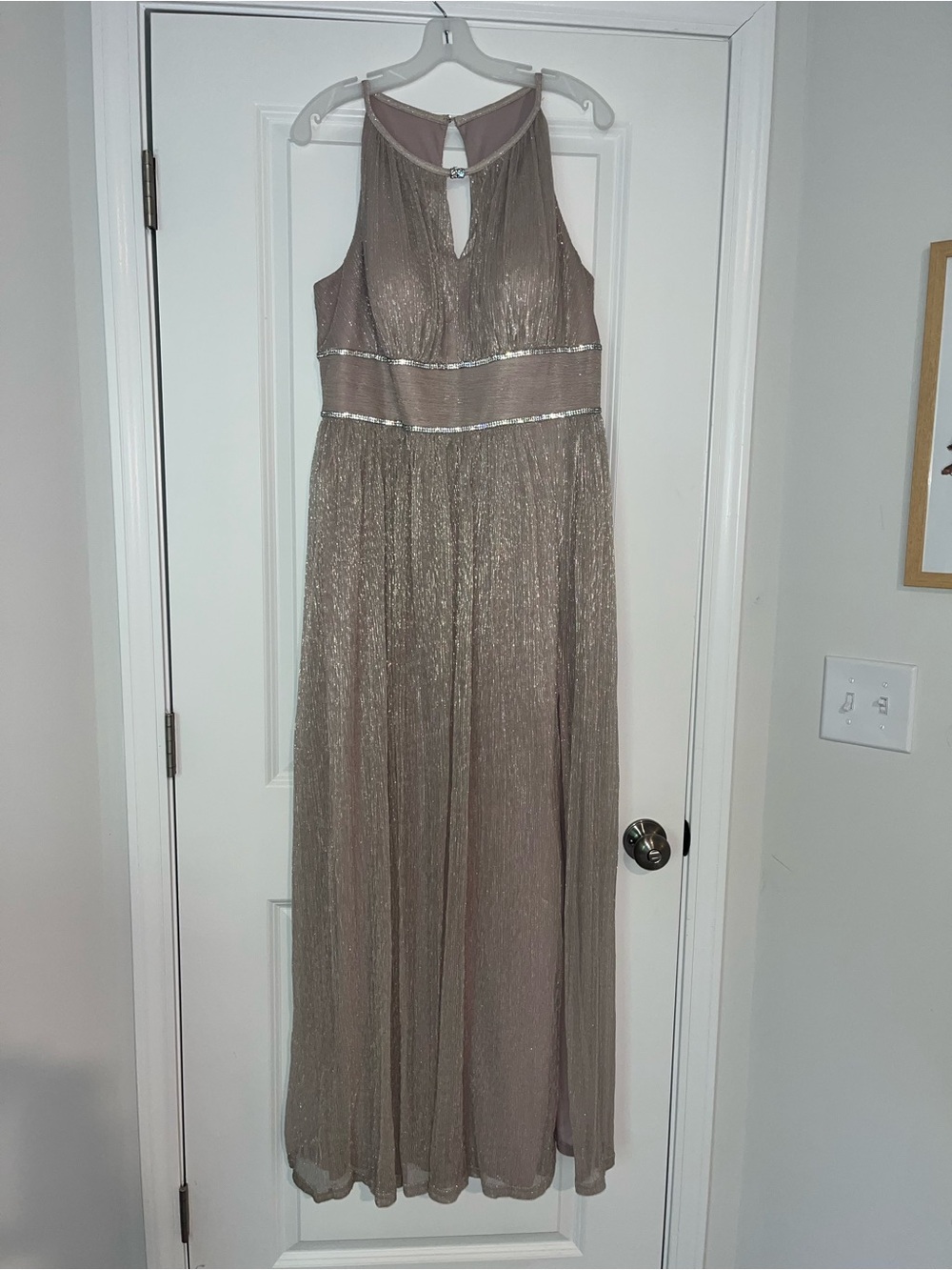 Oleg Cassini sz 16W Elegant Taupe Metallic Halter Evening Dress
